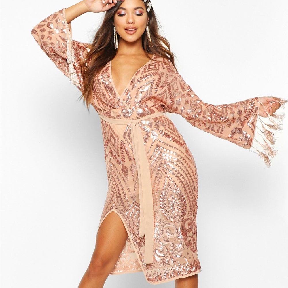 *FREE SHIPPING* Boohoo Em Sequin and Tassel Kimono Sleeve Midi Dress